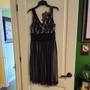 K JORDAN BLACK MIDI DRESS